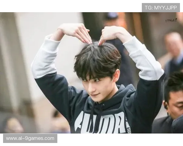 《绝密爱豆计划江昱篇：从平凡到璀璨星途的逆袭之路》